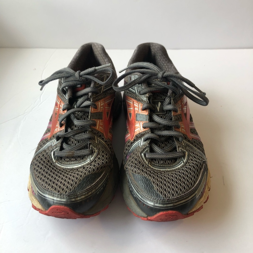 Brooks adrenaline GTS 17 Women’s Running shoe size 9